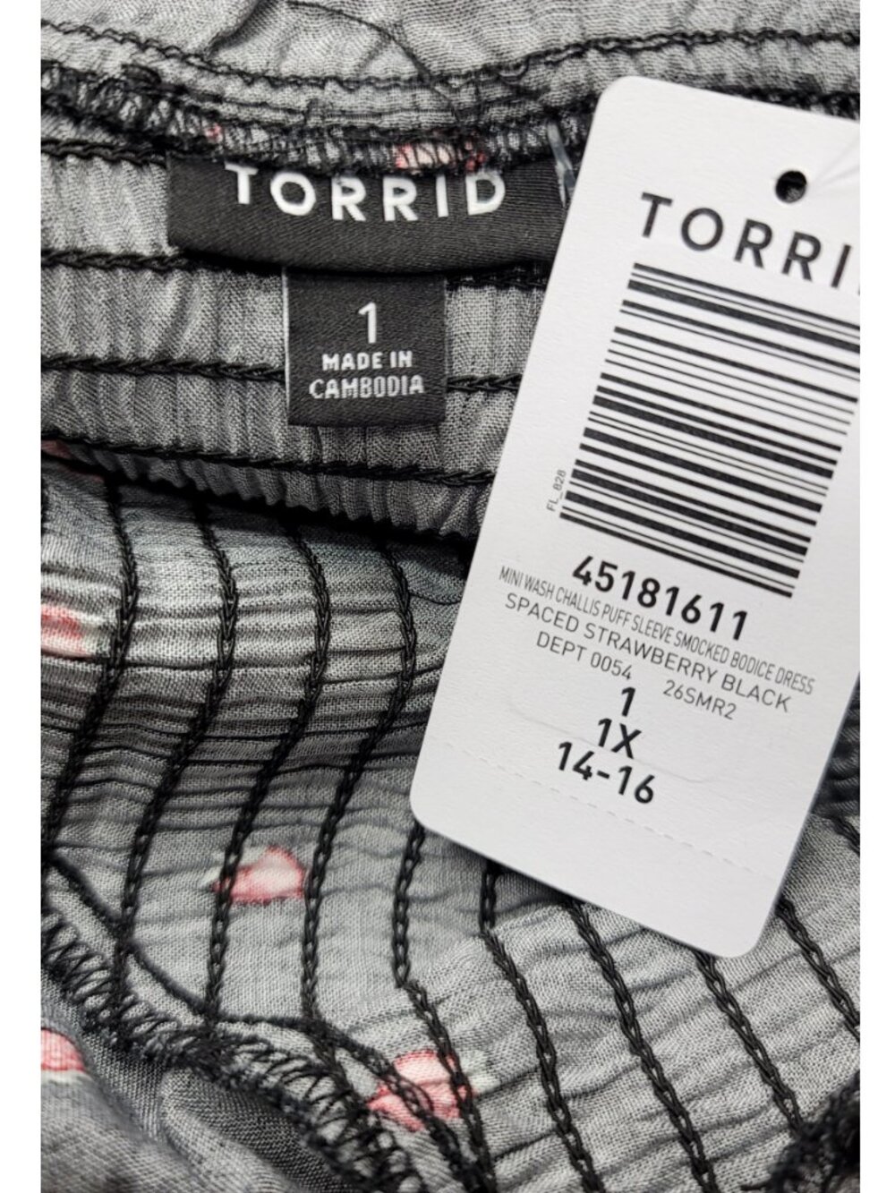 NWT Torrid 1 Strawberry Black Smocked Bodice Mini Dress 1X 14 16 - Picture 8 of 11